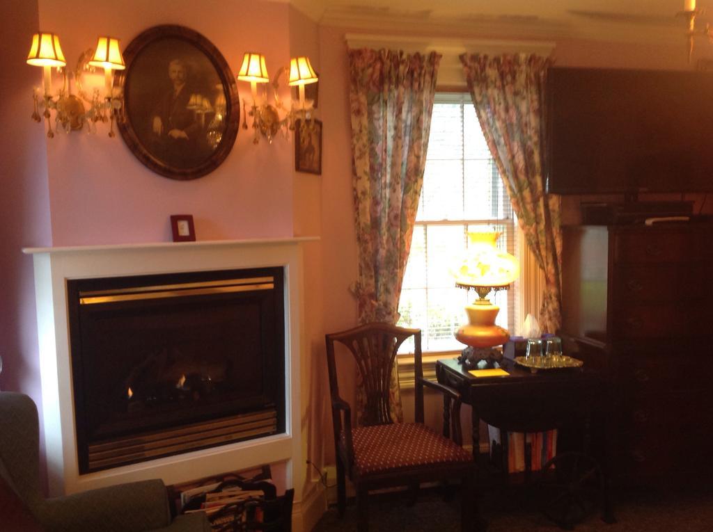 The Bradford Carver Guest House Provincetown Oda fotoğraf
